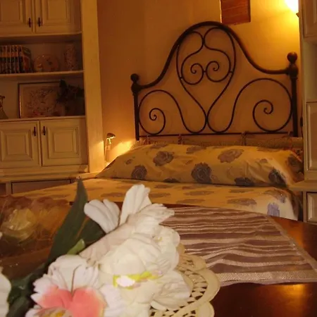 Abruzzocasacampagna - Monolocale Con Mini-cucina, Giardino E Parcheggio Дом отдыха Collecorvino
